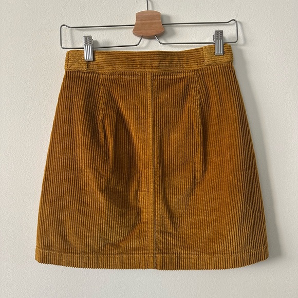 Madewell Corduroy Button-Front Mini Skirt - Picture 6 of 9